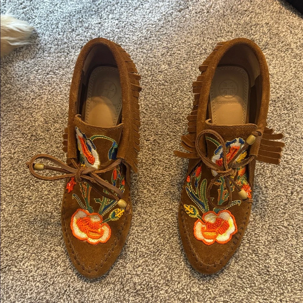 Tory Burch Huntington Beaded Suede Fringe Heeled Bootie - Picture 2 of 10